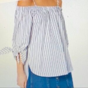 7 Sisters Off-Shoulder Black Stripes Top Sz 8